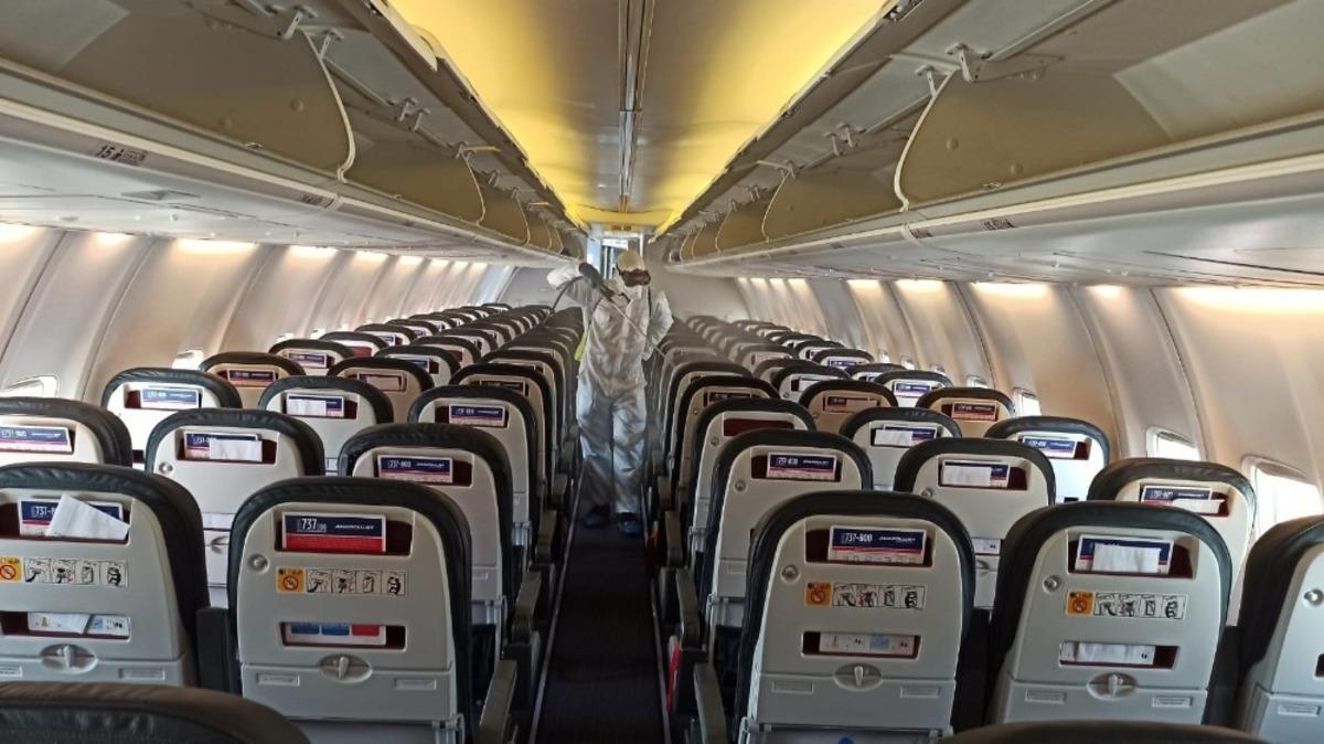 Mardin&rsquo;de havalimanı ve u&ccedil;aklar dezenfekte edildi