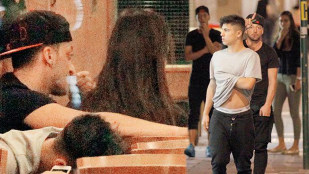 Mesut &Ouml;zil ile Amine G&uuml;lşe fena yakalandı