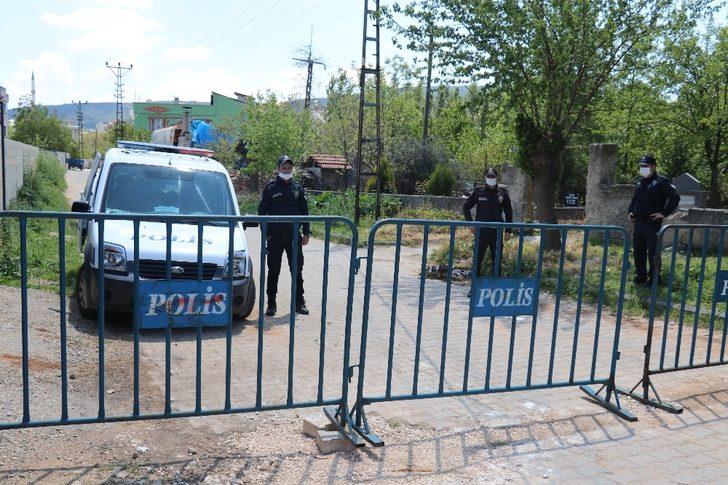 Gaziantep’te bir mahallede korona karantinası G2