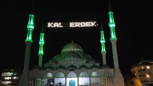 Erdeklilere mahya ile ‘Evde Kal’ çağrısı
