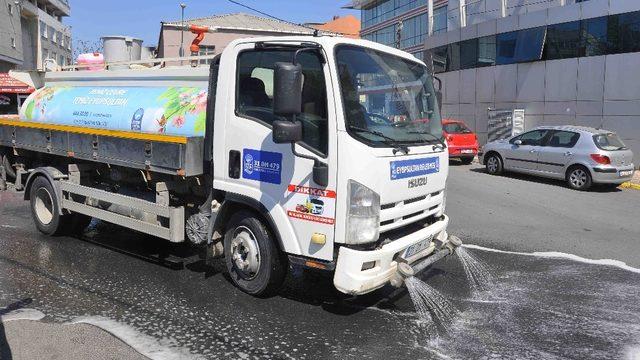 Eyüpsultan’da korona virüs temizliği devam ediyor