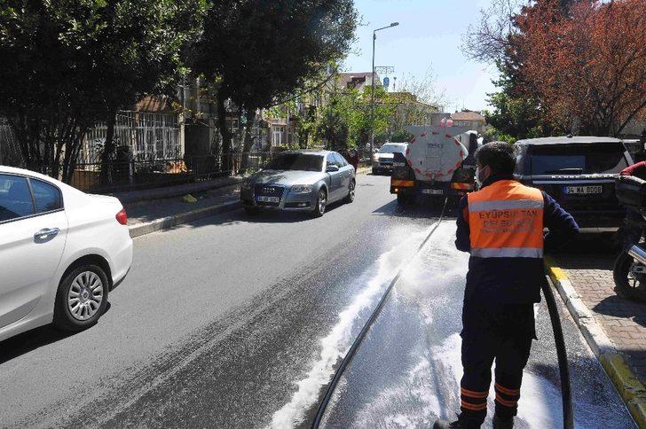 Eyüpsultan’da korona virüs temizliği devam ediyor G4