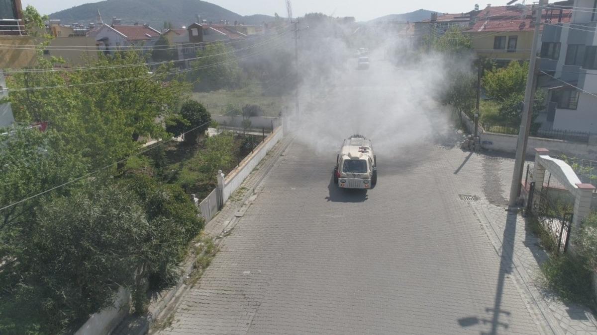 Yeni nesil dezenfekte aracı Burhaniye&rsquo;ye hizmet veriyor