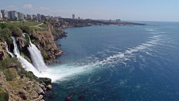 Dünyaca ünlü şelale koronavirüs sonrası kendini yeniledi! G2