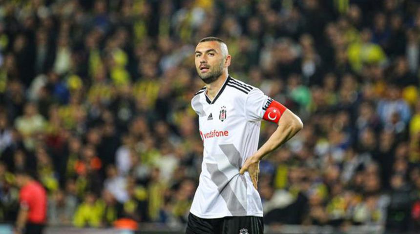 Burak Yılmaz'dan Lille yolculuğu paylaşımı