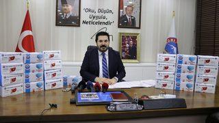 Ağrı Belediye Başkanı Sayan, Trump ve Hollywood yıldızlarına maske gönderecek