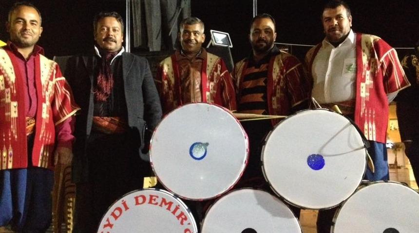 Davulcuların &uuml;cretini belediye karşılayacak