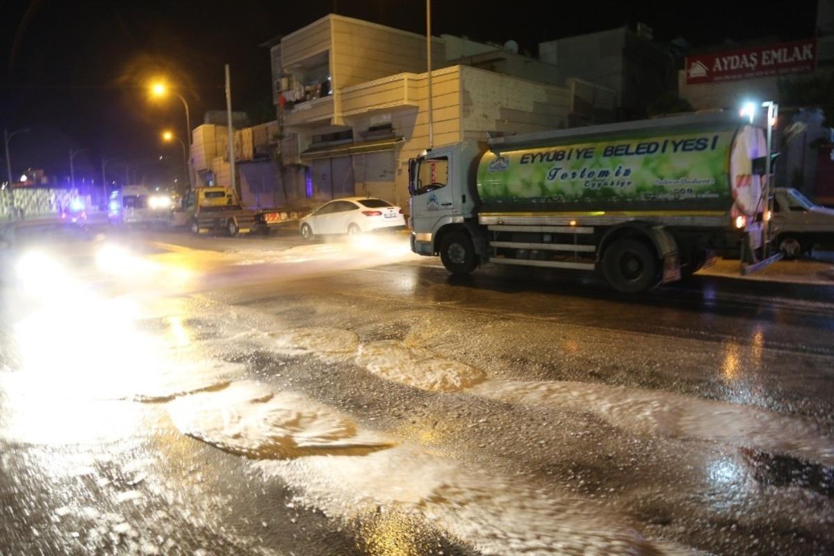 Eyy&uuml;biye&rsquo;de korona vir&uuml;s m&uuml;cadelesi s&uuml;r&uuml;yor