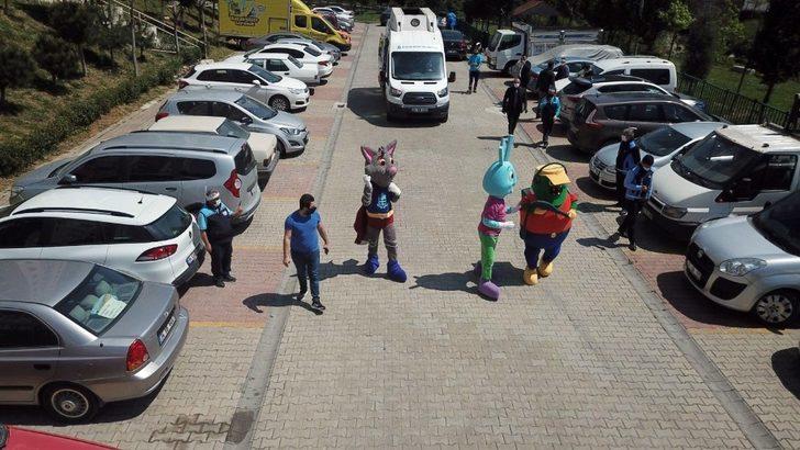 Başakgiller’den çocuklara balkon sürprizi G2