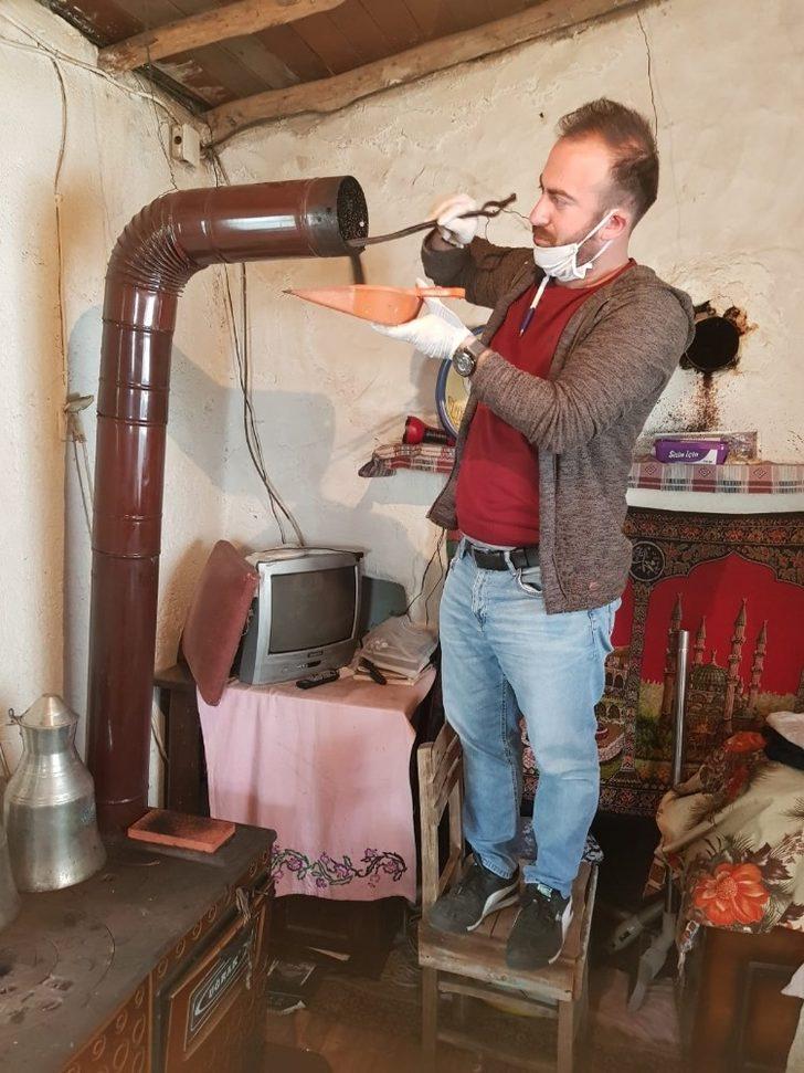 Kuyucak’ta vatandaşın sobası temizlendi G3