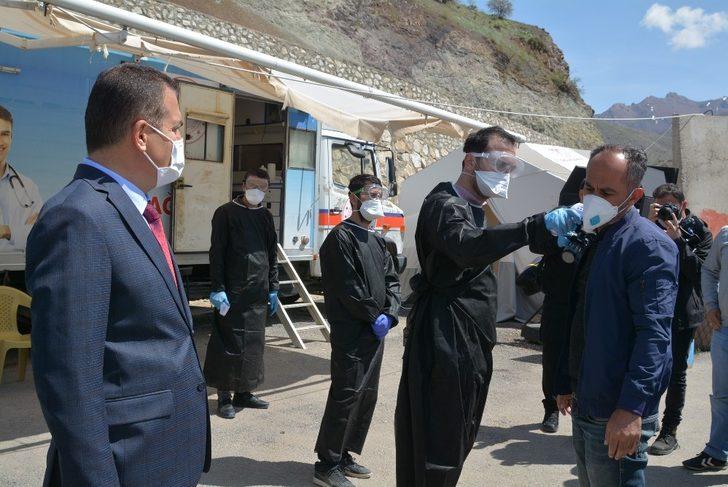 Vali Akbıyık: “Hakkari’de korona virüs vakaları var” G1