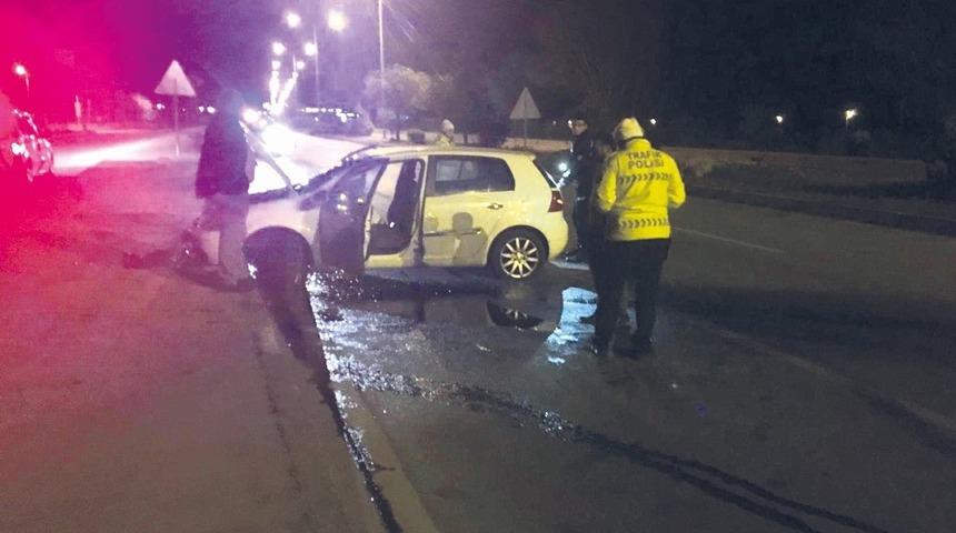 Otomobil karşı şeride uçtu: 1 yaralı