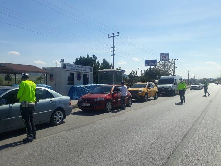 Sungurlu’da Giriş Ve Çıkışlarda Kontroller Devam Ediyor G1