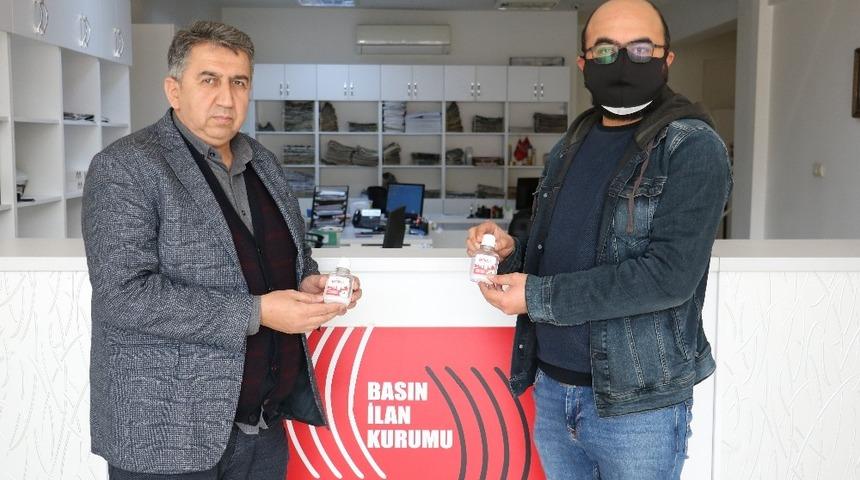 Basın İlan Kurumundan gazetecilere el dezenfektanı