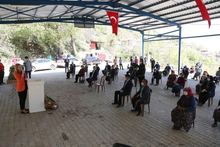 Merkezefendi Belediyesi 120 bin sebze fidesi dağıtımına başladı G3