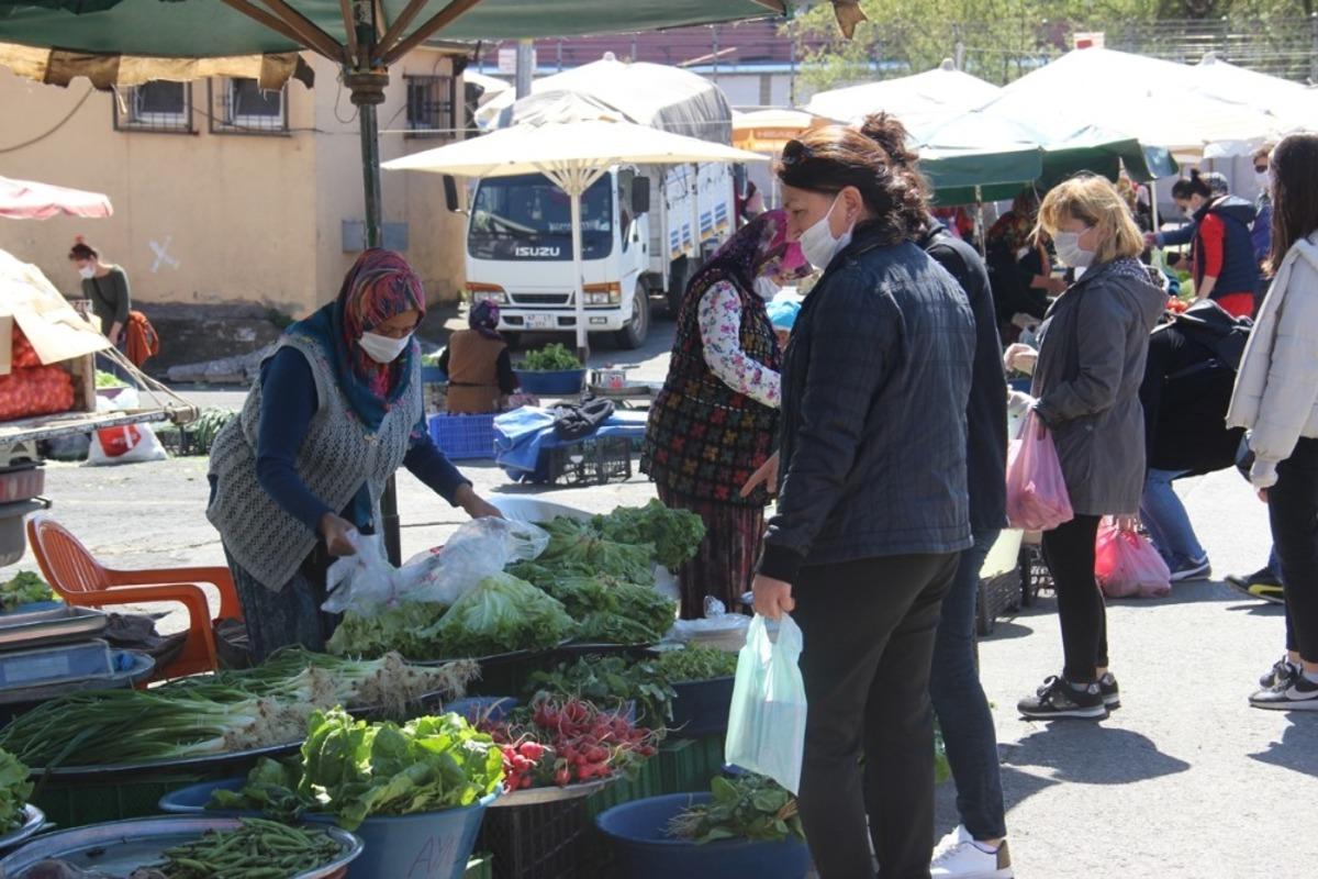 26 g&uuml;nd&uuml;r kapalı olan pazarlar yeniden a&ccedil;ıldı