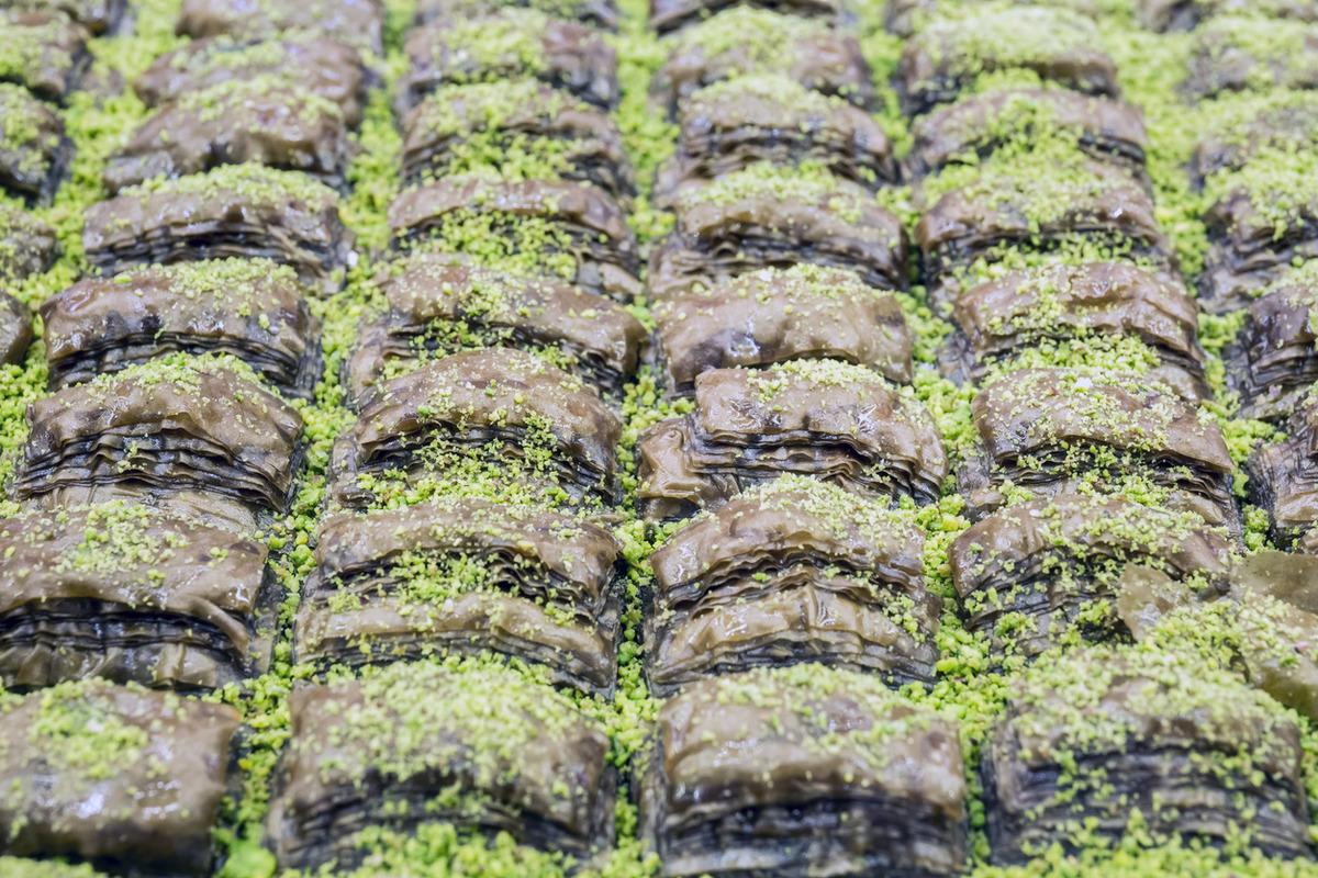 Kakaolu baklava, g&uuml;llaca rakip oldu