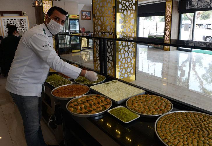 Kakaolu baklava, güllaca rakip oldu G3