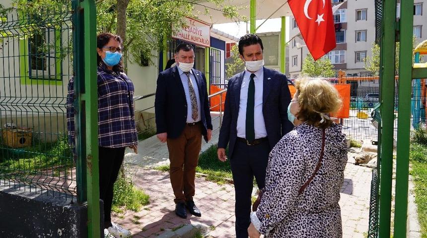 Başkan Sarıkurt, muhtarları korona vir&uuml;s &ccedil;alışmaları ile ilgili bilgilendirdi