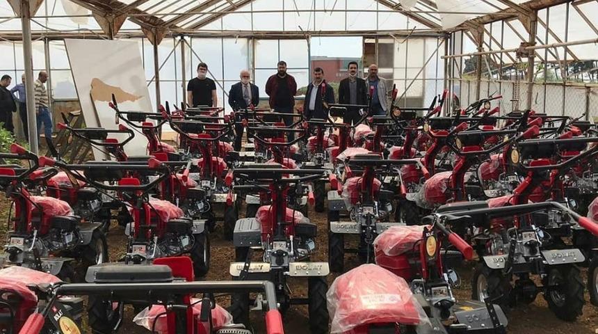 &Uuml;reticilere &ccedil;apa makinesi dağıtımına başlanıldı