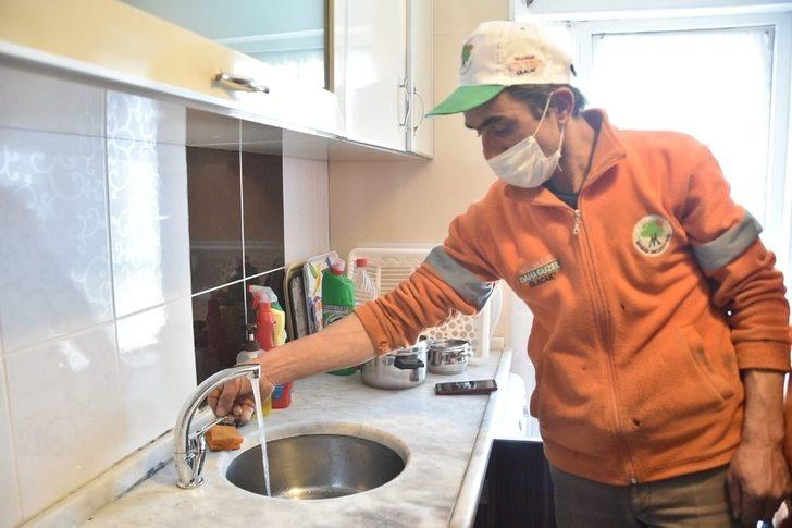 Mamak Belediyesi Çözüm Merkezi yaşlı çiftin imdadına yetişti G3