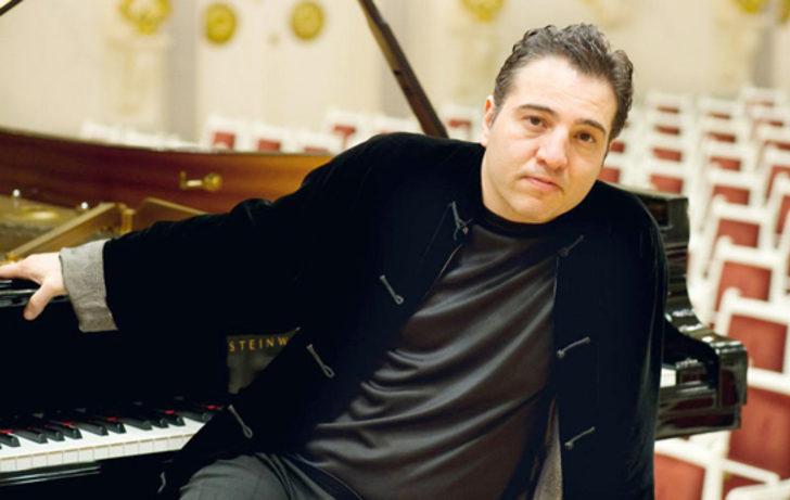 'Şehitler için konserlerimi iptal etmiyorum' G4