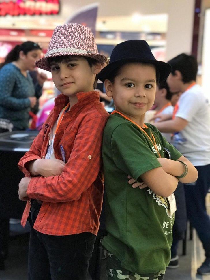 Eyüpsultan’ın çocukları VEX World Robotics’te dünya 3.’sü oldu G4