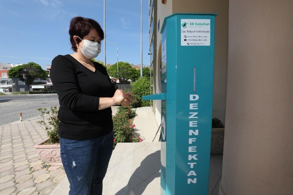 Gaziemir&rsquo;e 16 adet yeni nesil el dezenfeksiyon cihazı