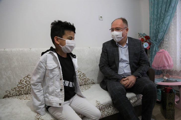 Hilmi Bilgin’den Küçük Haktan’a sürpriz ziyaret G2