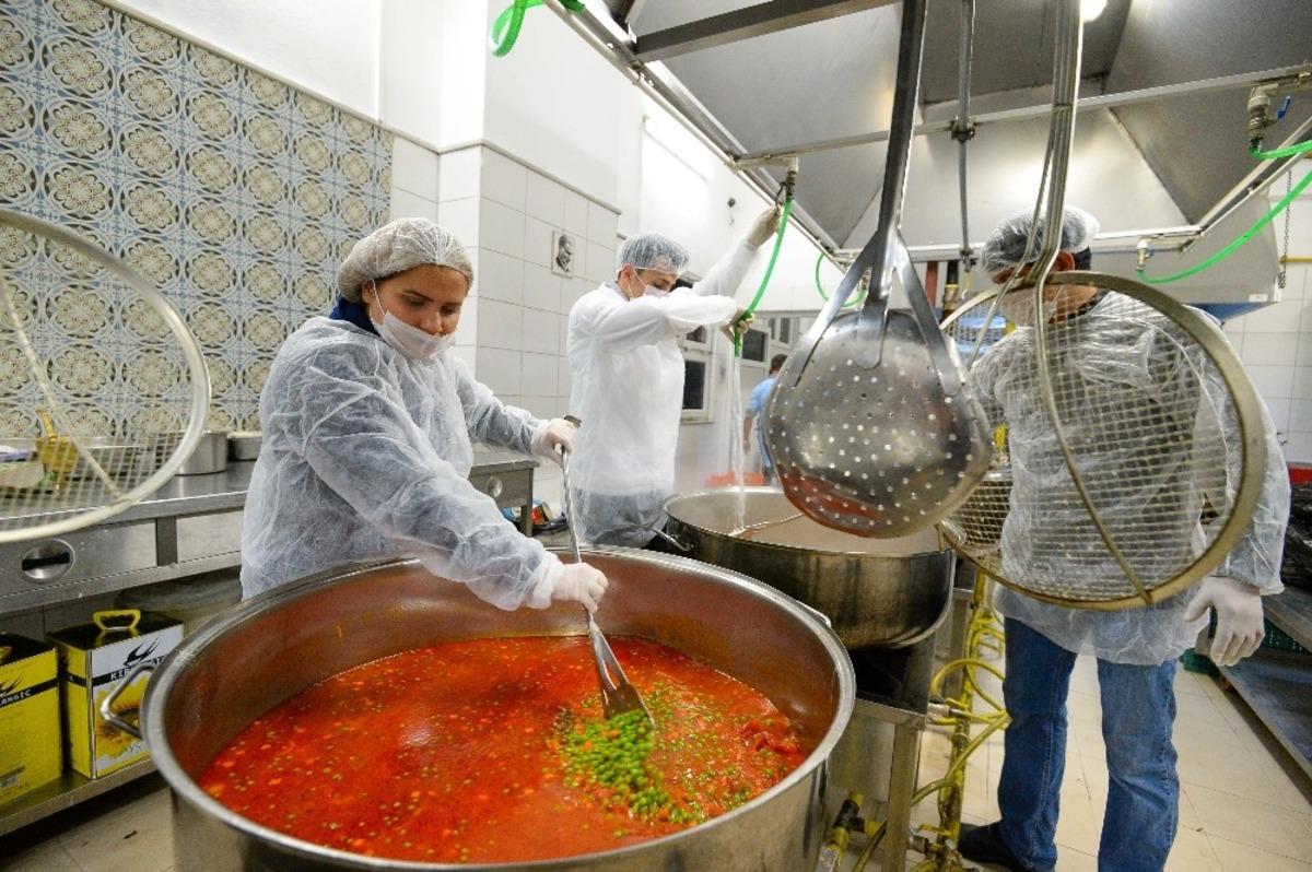 Muratpaşa Belediyesi &ccedil;alışmalarını anlattı