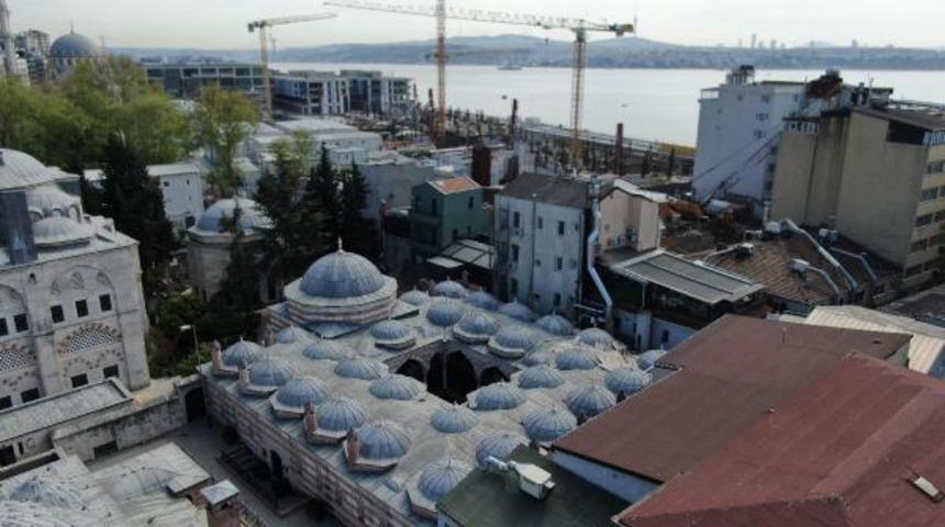 Mimar Sinan'ın eseri tarihi Kılı&ccedil; Ali Paşa Medresesi'nde pes dedirten hırsızlık