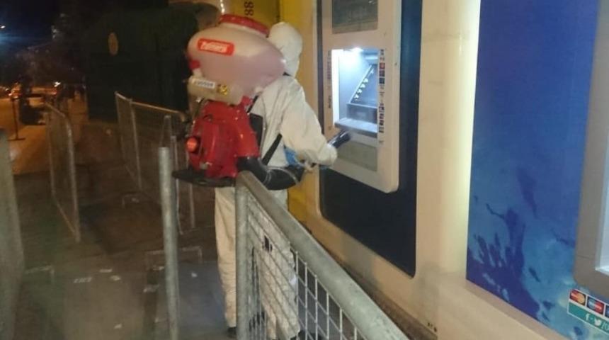 Dezenfekte &ccedil;alışmaları s&uuml;r&uuml;yor