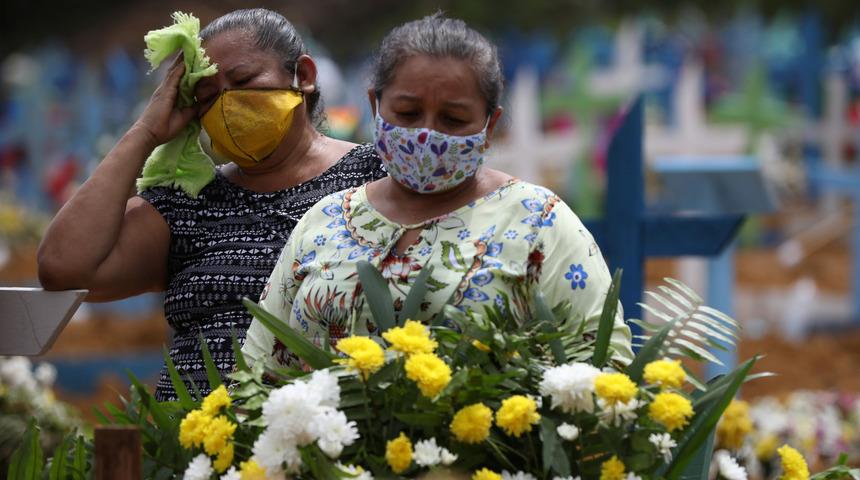Devlet başkanı hafife alsa da &ouml;l&uuml; sayısı &Ccedil;in'i ge&ccedil;ti