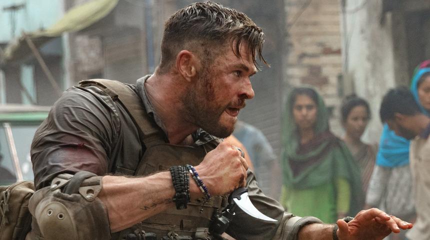 Extraction&rsquo;a bir devam filmi veya &ouml;ncesini anlatacak bir film &ccedil;ekilmesi planlanıyor