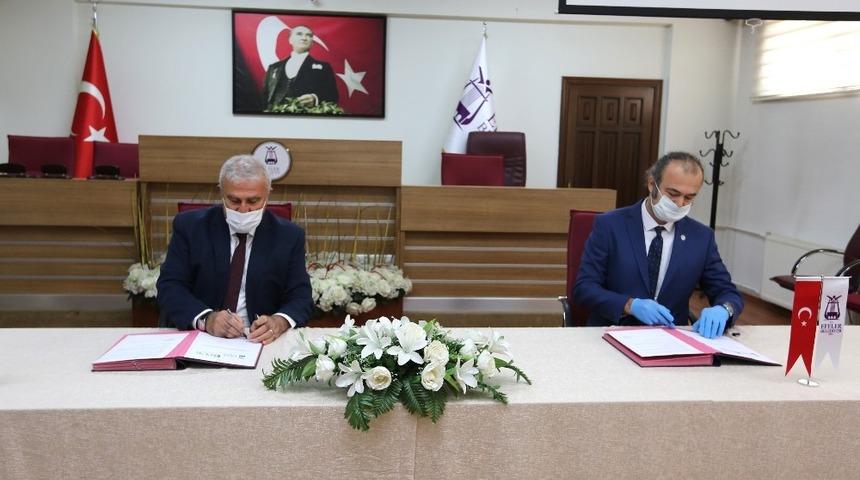 Korona g&uuml;nlerinde psikolojik destek i&ccedil;in imzalar atıldı