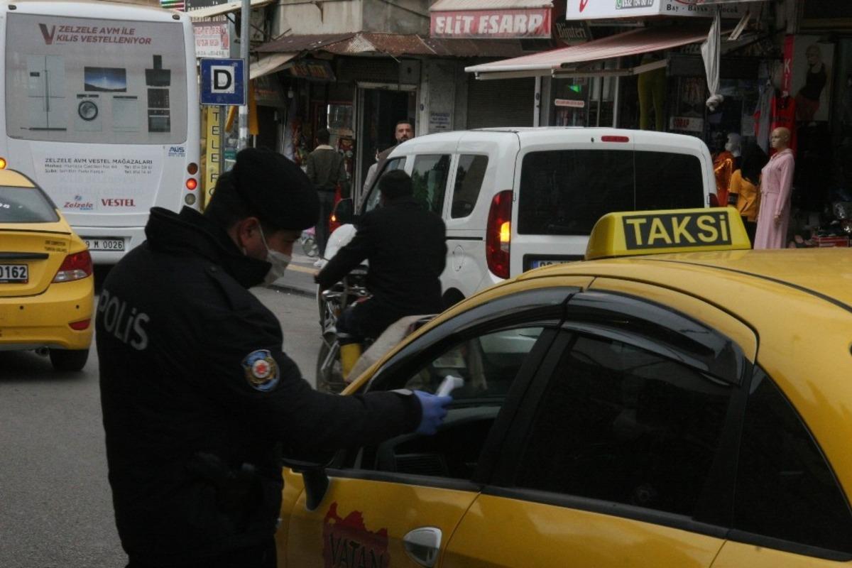 Kilis&rsquo;te sosyal mesafe hi&ccedil;e sayıldı