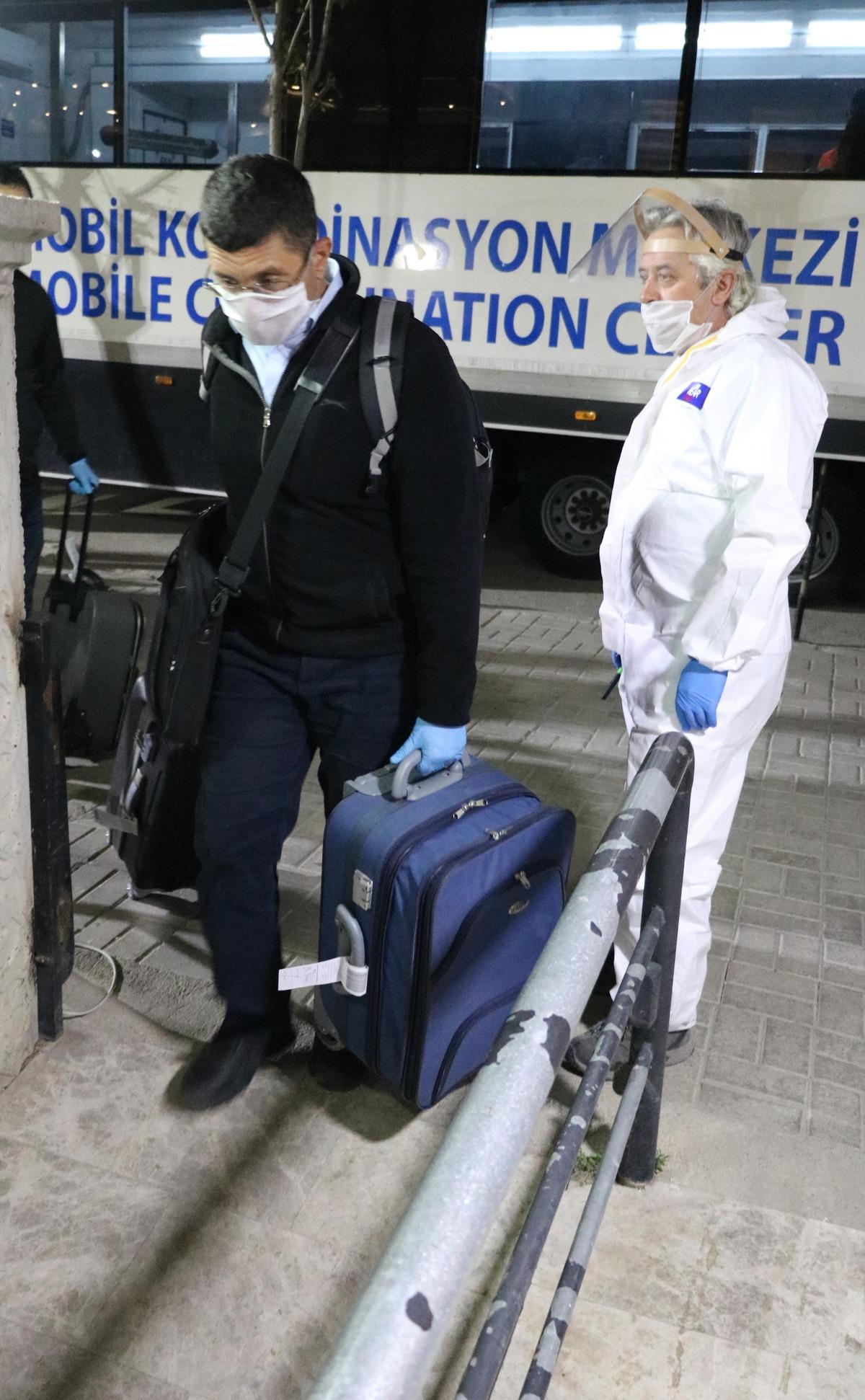 Irak'tan getirilen 136 T&uuml;rk, Afyonkarahisar'da karantinaya alındı