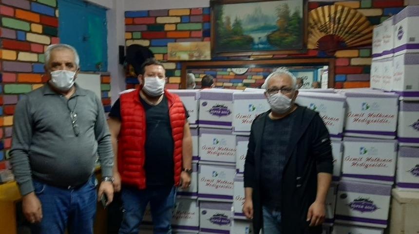 İzmit Belediyesi&rsquo;nden m&uuml;zisyenlere destek