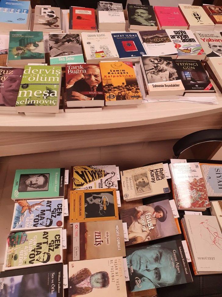 Akyurt Belediye Başkanı Ayık’ın sosyal medyadan sorularını bilene kitap hediye G4