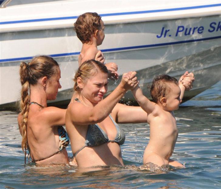 Duman'ın kadınları tatilde G1