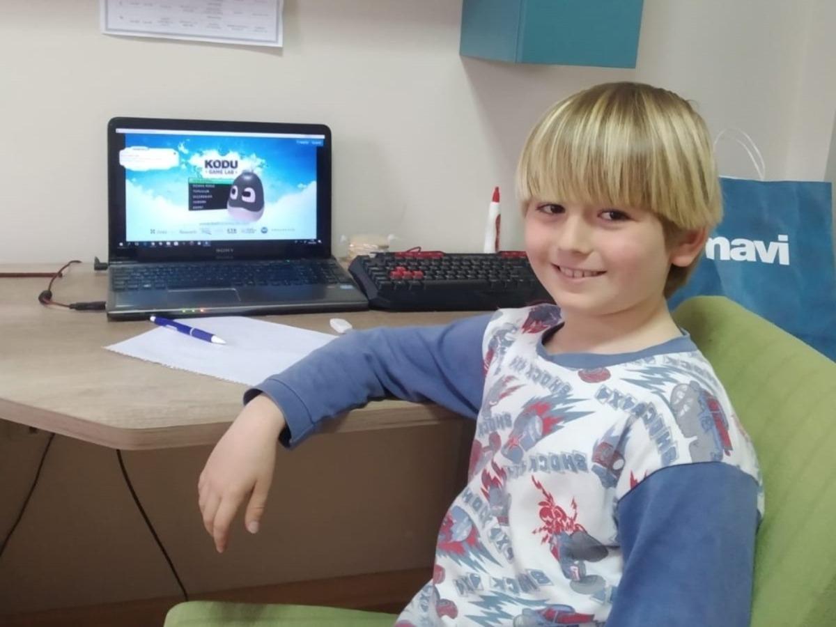 S&uuml;leymanpaşalı &ccedil;ocuklar uzaktan eğitimle kendilerini geliştiriyor