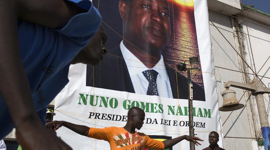 Başbakan ve 3 kabine üyesinin test sonuçları pozitif!