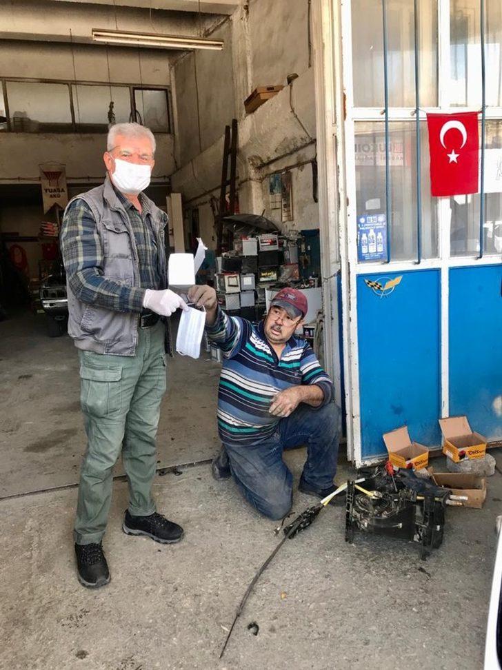 Büyükşehir’den sanayi esnafına 5 bin maske G4