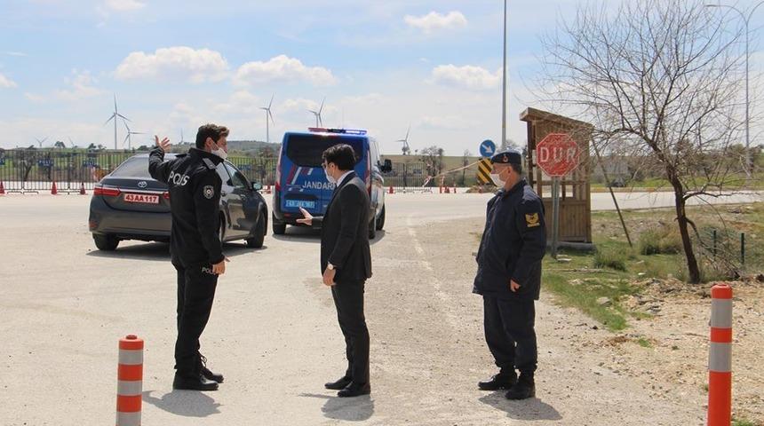 Kaymakam Yılmaz, kontrol noktalarını ziyaret etti