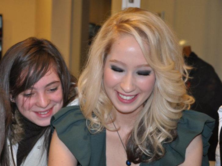 Gülçin Ergül Instagram'ı salladı G3