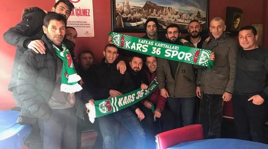 Kars spor taraftarlarından Bakan Kasapoğlu&rsquo;na &ccedil;ağrı