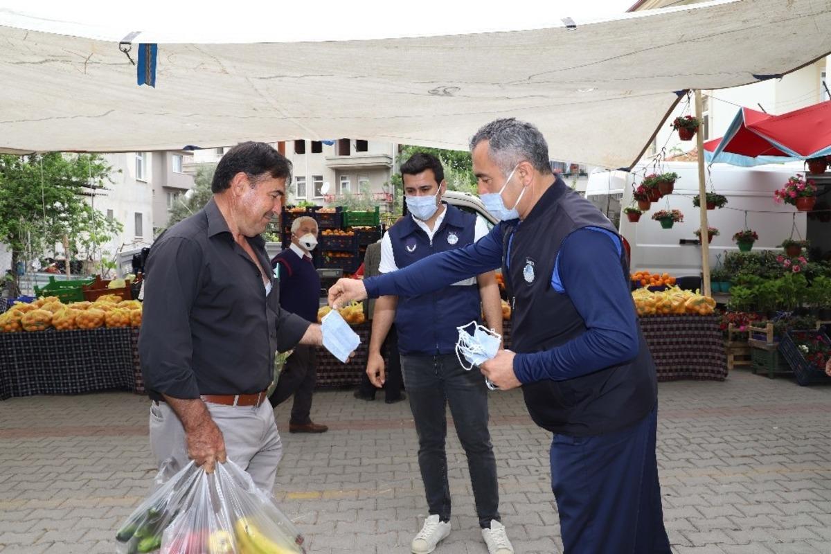 Seydikemer&rsquo;de korana vir&uuml;s&uuml;yle m&uuml;cadele devam ediyor