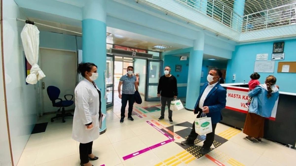 Sağlık-Sen Şırnak Şubesi sağlık &ccedil;alışanları ile bir araya gelmeye devam ediyor