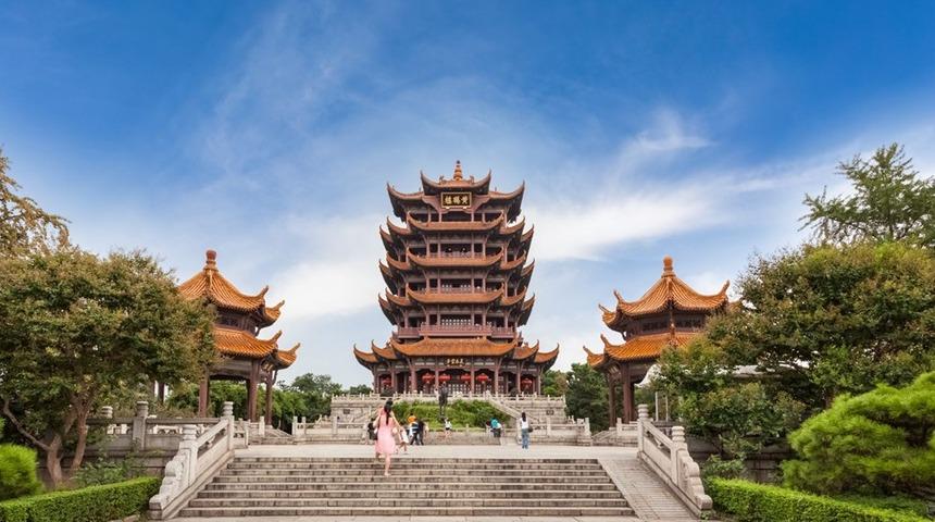 İkonik kule ziyarete a&ccedil;ıldı!