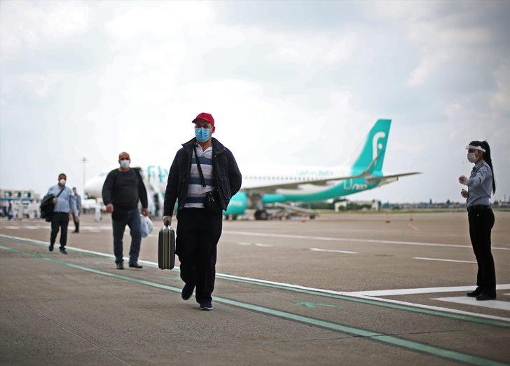 Suudi Arabistan'dan getirilen 168 Türk vatandaşı Mersin'deki yurda yerleştirildi G4